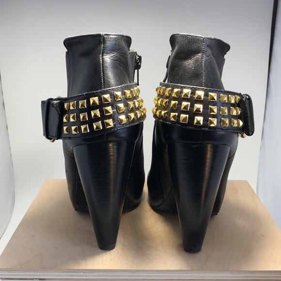 DV by Dolce Vita Booties size 7 - Picture 5 of 8